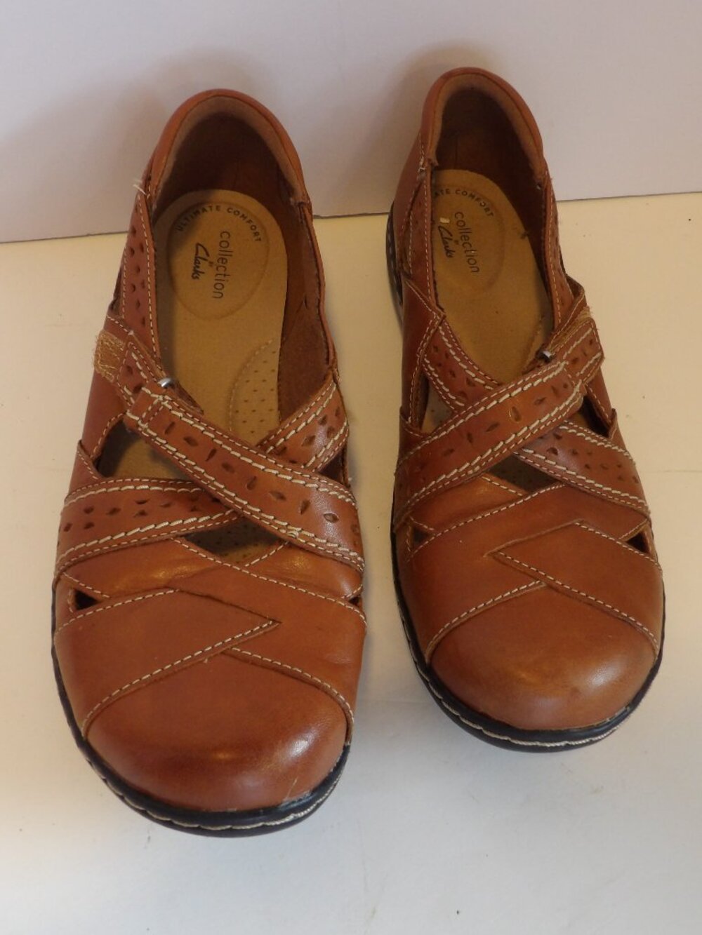 +-Clarks Leather Mary Jane Comfort Shoes Hook Loop Women's Size 8M Casual Brown